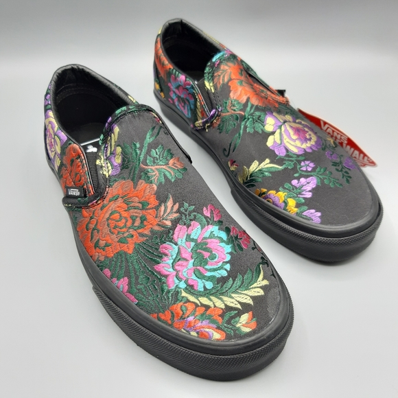 vans classic slip on festival satin